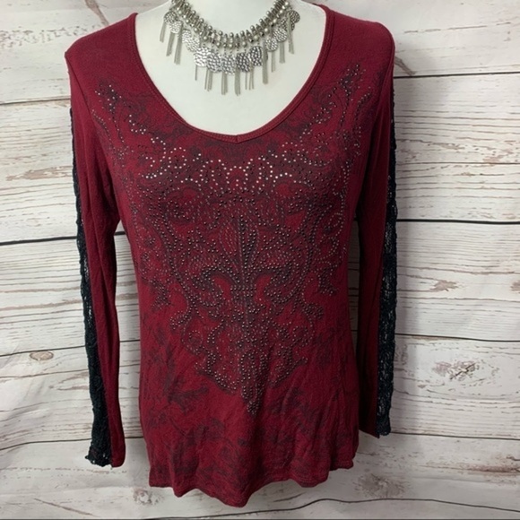 Maurices Tops - Maurices Embellished Lace Sleeve Top